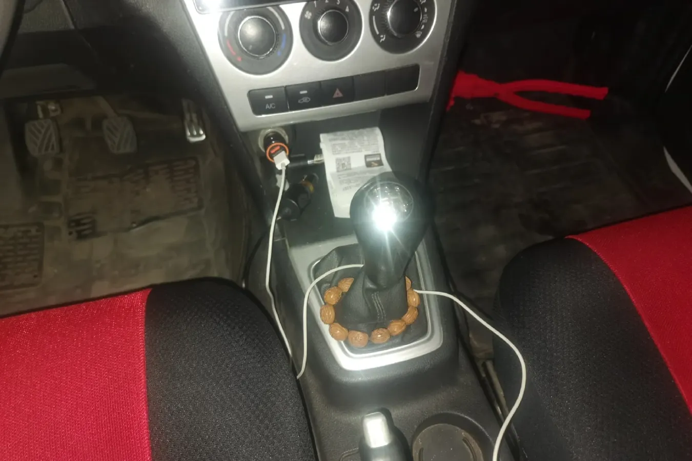 2014 ChangAn Kaicene Honor S 1.5L 106HP L4 5MT,autocango,china used car exporter,china ev exporter,chinese used car exporter,chinese used ev exporter