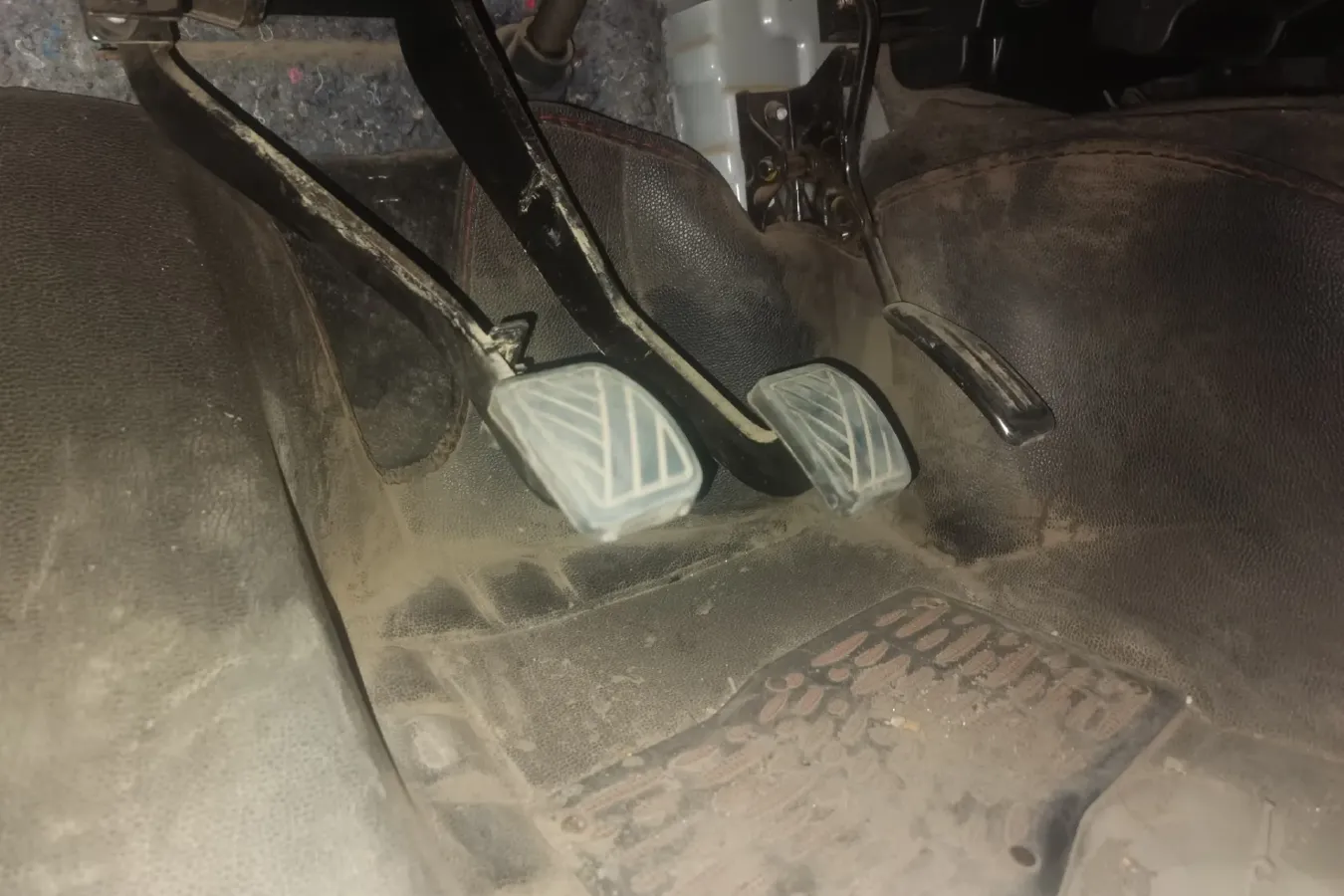 2014 ChangAn Kaicene Honor S 1.5L 106HP L4 5MT,autocango,china used car exporter,china ev exporter,chinese used car exporter,chinese used ev exporter