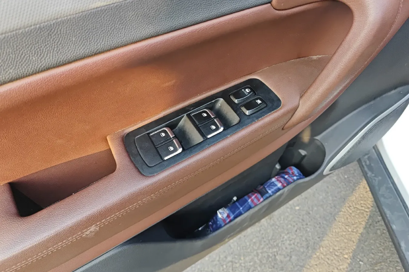 2015 JAC Refine S5 1.5T 174HP L4 6MT,autocango,china used car exporter,china ev exporter,chinese used car exporter,chinese used ev exporter