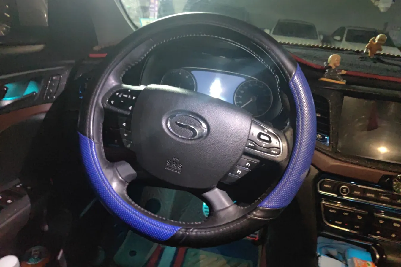 2017 GAC Trumpchi GS8 2.0T 201HP L4 6AT,autocango,china used car exporter,china ev exporter,chinese used car exporter,chinese used ev exporter