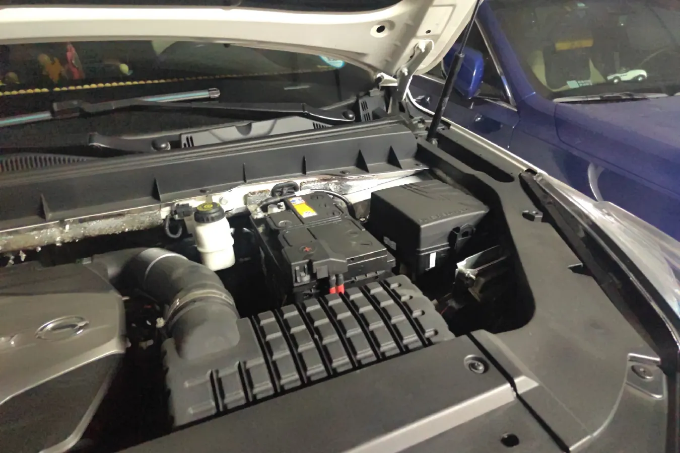 2017 GAC Trumpchi GS8 2.0T 201HP L4 6AT,autocango,china used car exporter,china ev exporter,chinese used car exporter,chinese used ev exporter