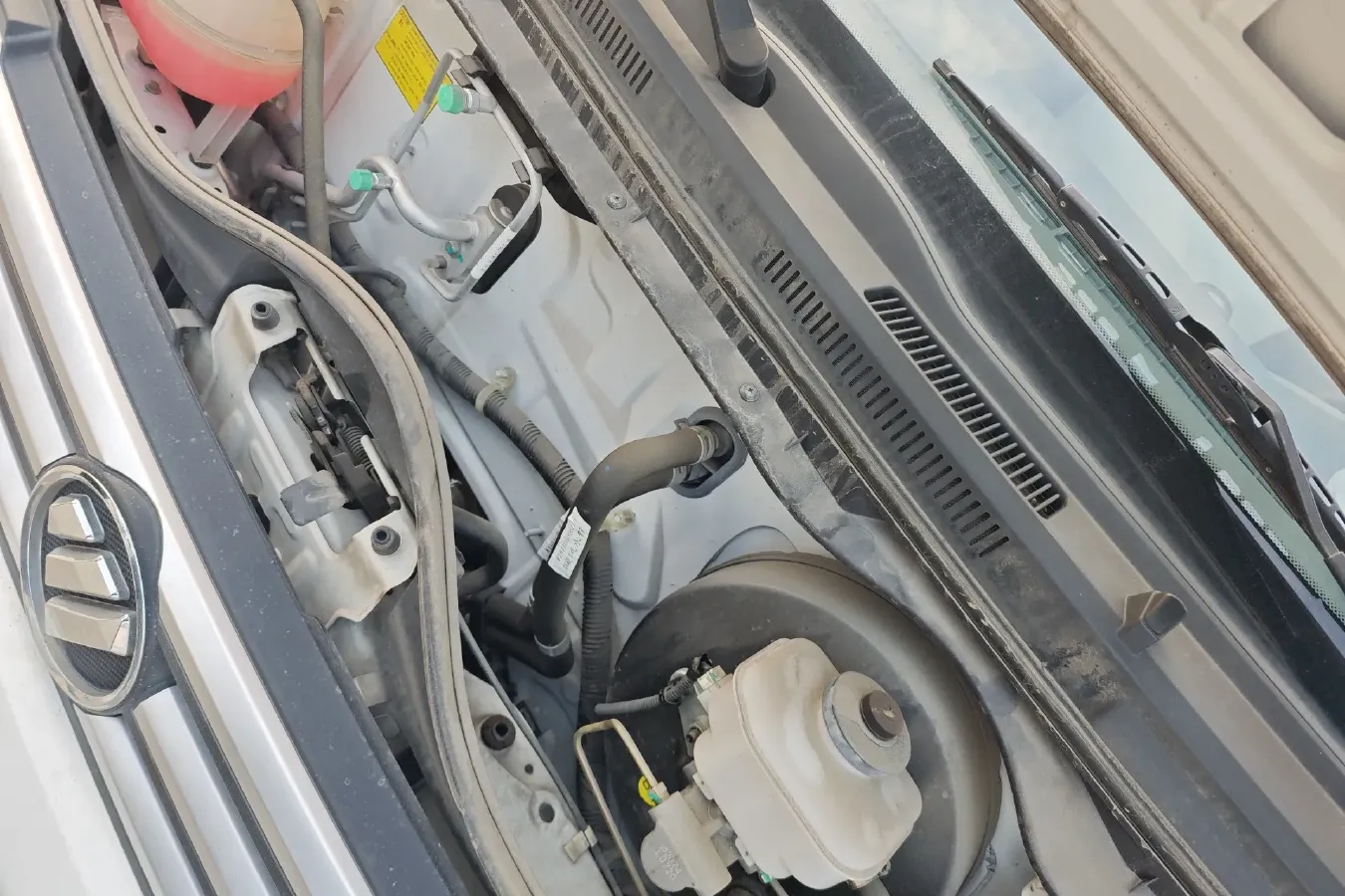 2020 Foton Scenery G9 2.4L 160HP L4 5MT,autocango,china used car exporter,china ev exporter,chinese used car exporter,chinese used ev exporter