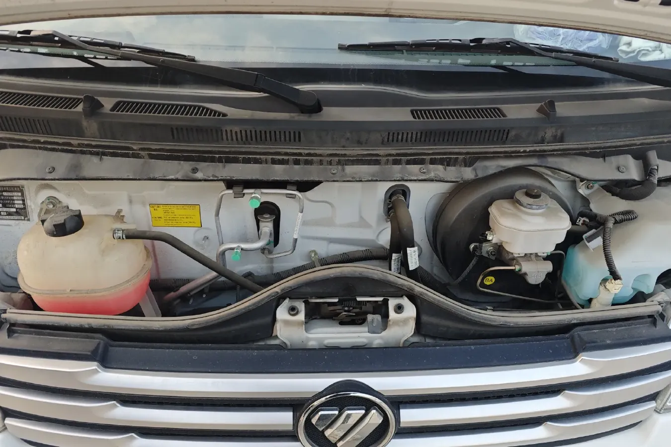 2020 Foton Scenery G9 2.4L 160HP L4 5MT,autocango,china used car exporter,china ev exporter,chinese used car exporter,chinese used ev exporter