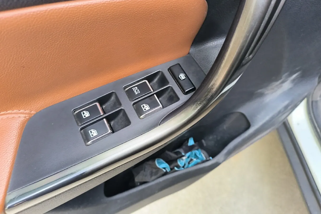 2017 ChangAn Oshan CX70 1.5T 150HP L4 6AT,autocango,china used car exporter,china ev exporter,chinese used car exporter,chinese used ev exporter