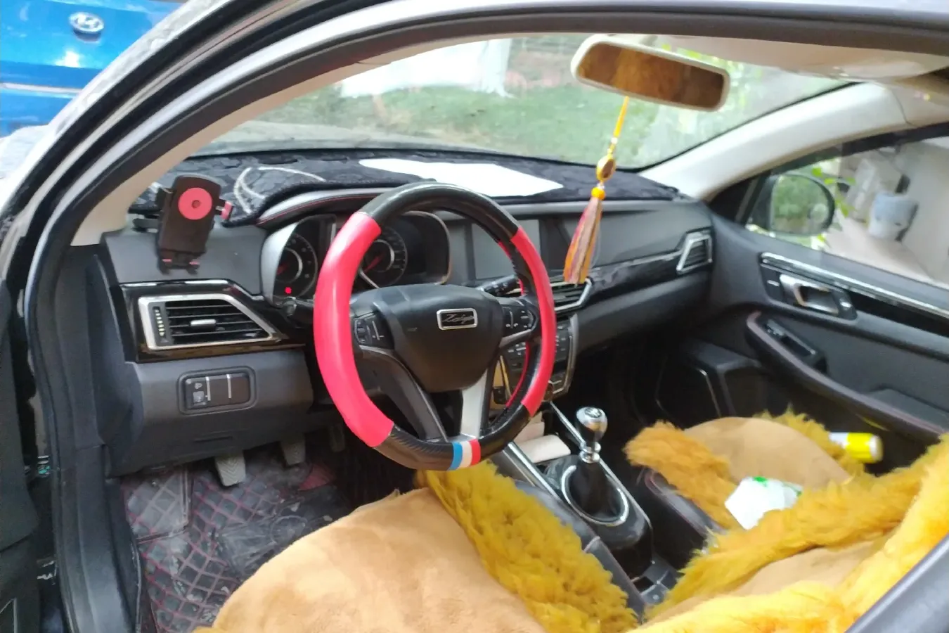 2015 Zotye Damy X5 1.5T 150HP L4 5MT,autocango,china used car exporter,china ev exporter,chinese used car exporter,chinese used ev exporter