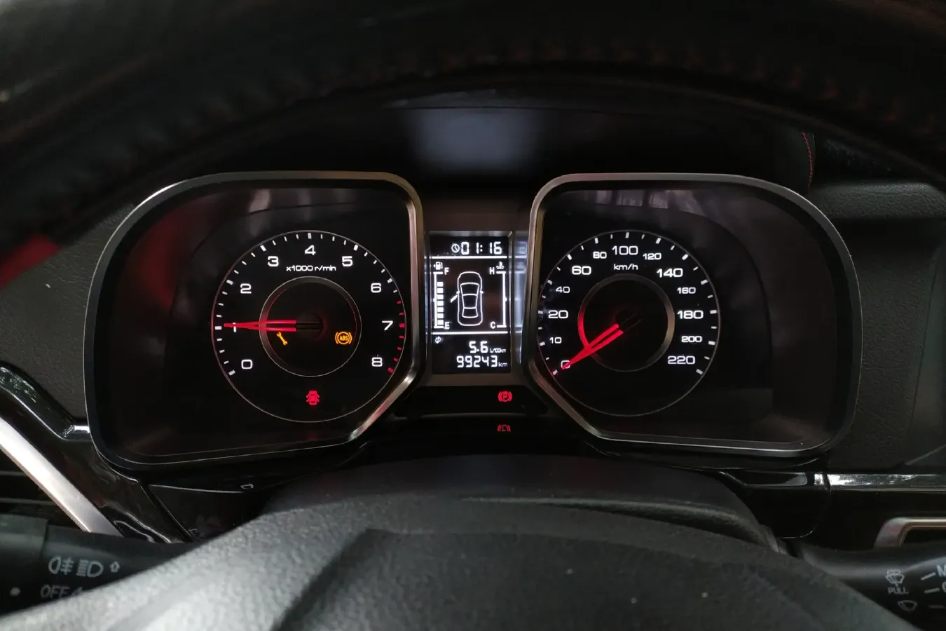 2015 Zotye Damy X5 1.5T 150HP L4 5MT,autocango,china used car exporter,china ev exporter,chinese used car exporter,chinese used ev exporter