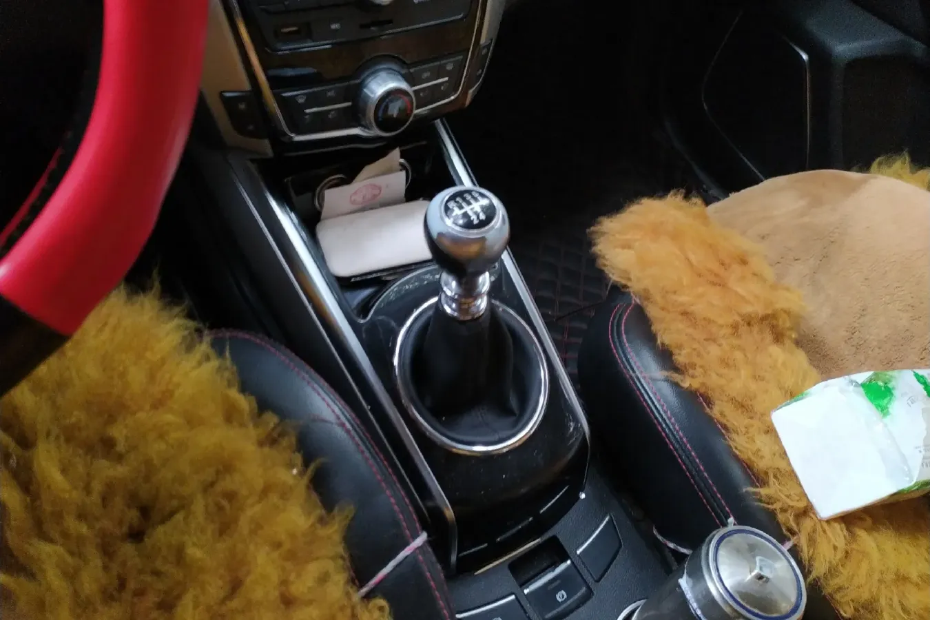 2015 Zotye Damy X5 1.5T 150HP L4 5MT,autocango,china used car exporter,china ev exporter,chinese used car exporter,chinese used ev exporter