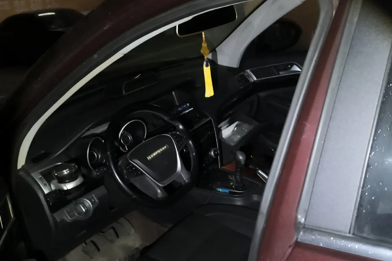 2017 Leopaard CS10 2.0T 177HP L4 6MT,autocango,china used car exporter,china ev exporter,chinese used car exporter,chinese used ev exporter