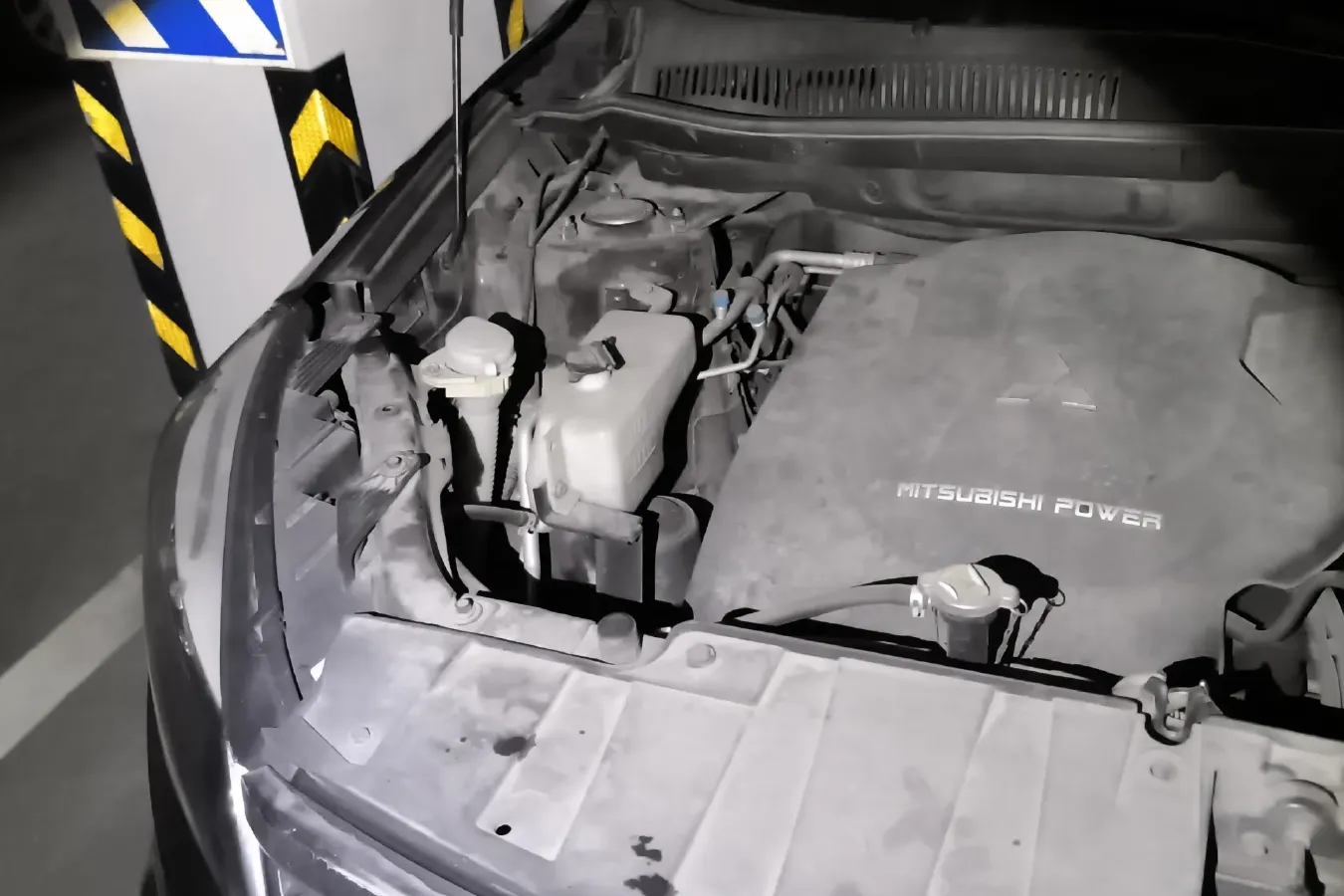 2017 Leopaard CS10 2.0T 177HP L4 6MT,autocango,china used car exporter,china ev exporter,chinese used car exporter,chinese used ev exporter