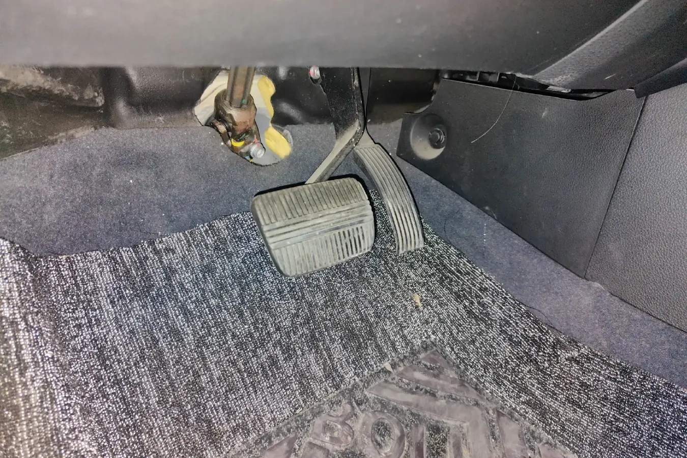 2016 Luxgen 6 SUV 1.8T 180HP L4 6AT,autocango,china used car exporter,china ev exporter,chinese used car exporter,chinese used ev exporter