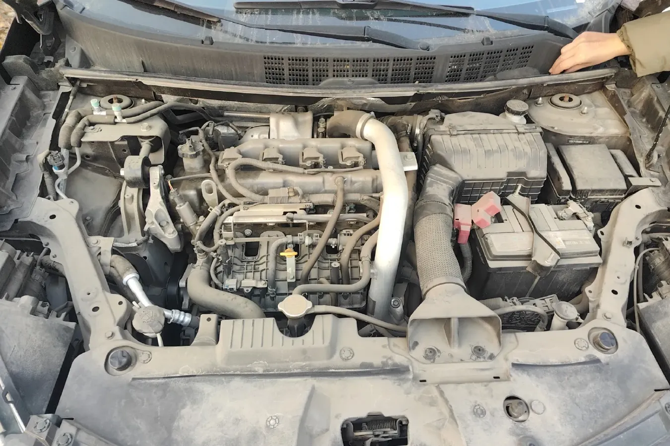 2016 Luxgen 6 SUV 1.8T 180HP L4 6AT,autocango,china used car exporter,china ev exporter,chinese used car exporter,chinese used ev exporter