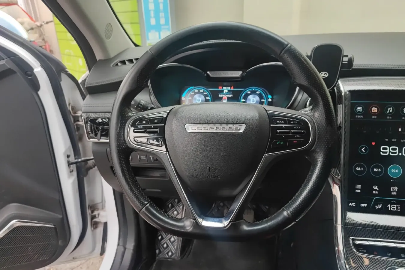 2018 Leopaard CS9 BEV 48.18KWH,autocango,china used car exporter,china ev exporter,chinese used car exporter,chinese used ev exporter