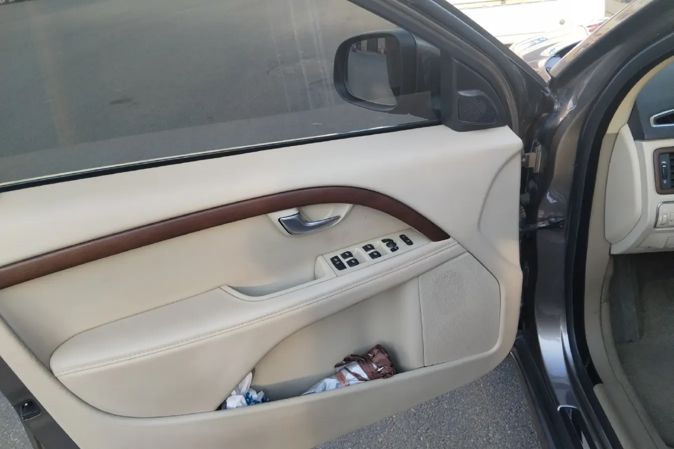 2014 Volvo S80L 2.0T 214HP L5 6AT,autocango,china used car exporter,china ev exporter,chinese used car exporter,chinese used ev exporter