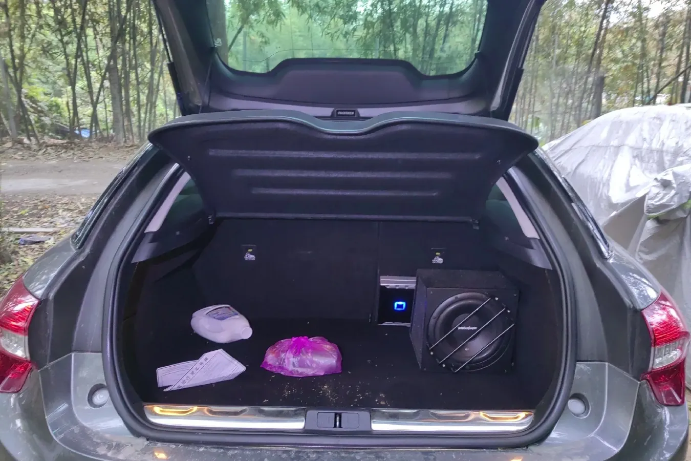 2014 DS 5 1.6T 163HP L4 6AT,autocango,china used car exporter,china ev exporter,chinese used car exporter,chinese used ev exporter