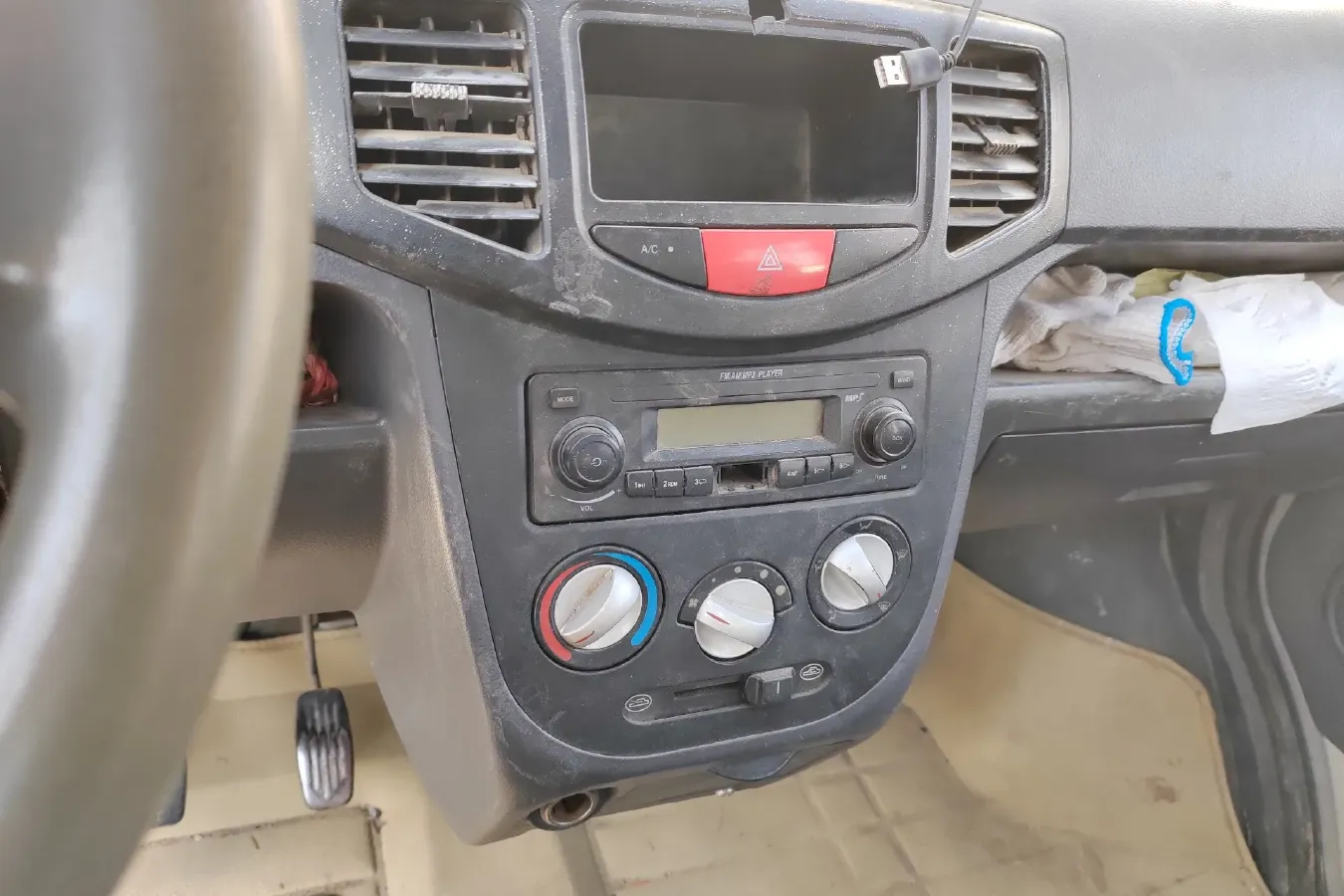 2014 BAIC WeiWang 307 1.2L 86HP L4 5MT,autocango,china used car exporter,china ev exporter,chinese used car exporter,chinese used ev exporter