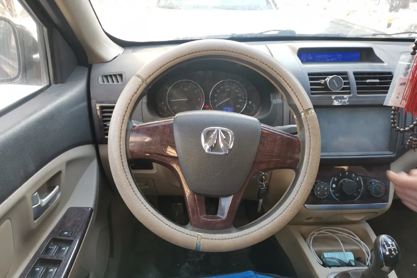 2015 BAIC WeiWang M30 1.5L 116HP L4 5MT,autocango,china used car exporter,china ev exporter,chinese used car exporter,chinese used ev exporter