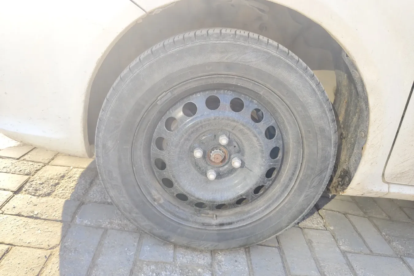 2012 FAW Vita V5 1.5L 102HP L4 5MT,autocango,china used car exporter,china ev exporter,chinese used car exporter,chinese used ev exporter