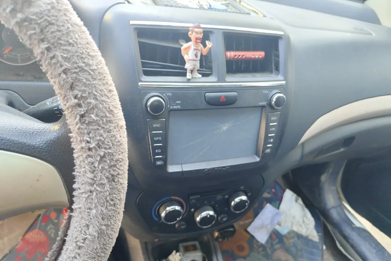 2012 FAW Vita V5 1.5L 102HP L4 5MT,autocango,china used car exporter,china ev exporter,chinese used car exporter,chinese used ev exporter