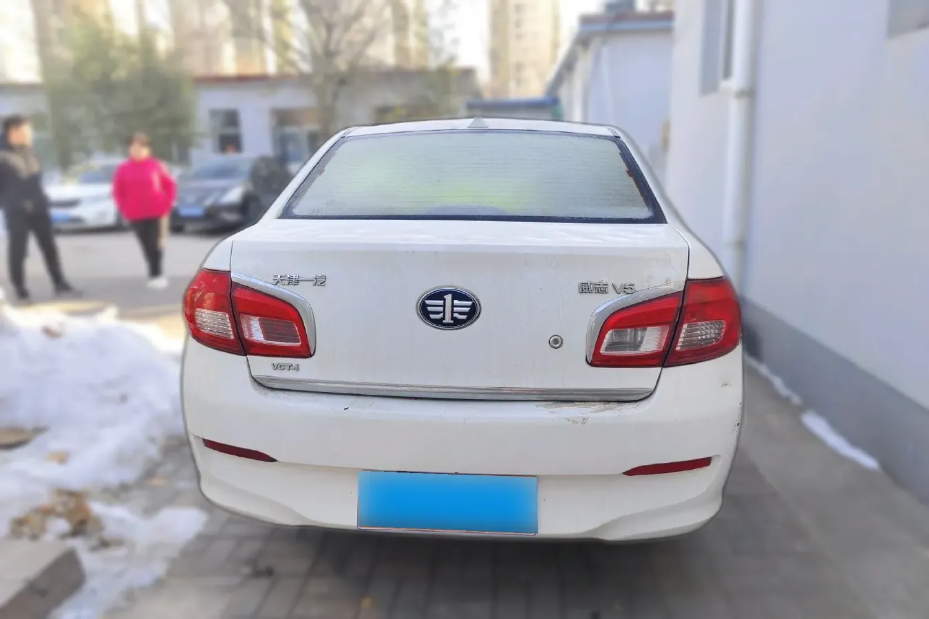 2012 FAW Vita V5 1.5L 102HP L4 5MT,autocango,china used car exporter,china ev exporter,chinese used car exporter,chinese used ev exporter