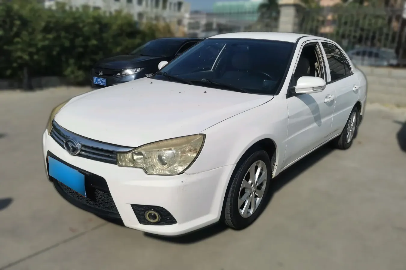 2012 Soueast V3 1.5L 120HP L4 5MT,autocango,china used car exporter,china ev exporter,chinese used car exporter,chinese used ev exporter