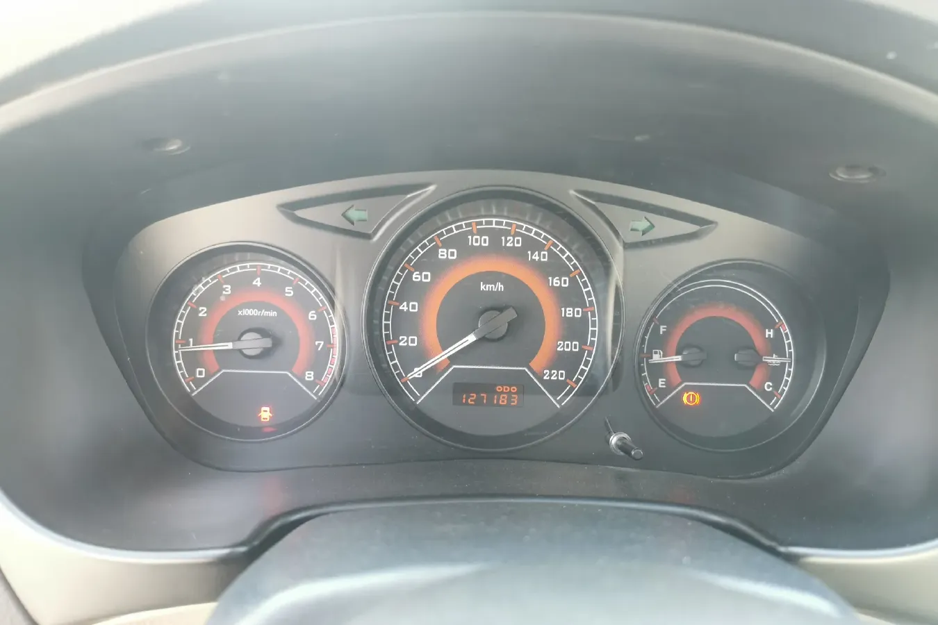 2012 Soueast V3 1.5L 120HP L4 5MT,autocango,china used car exporter,china ev exporter,chinese used car exporter,chinese used ev exporter