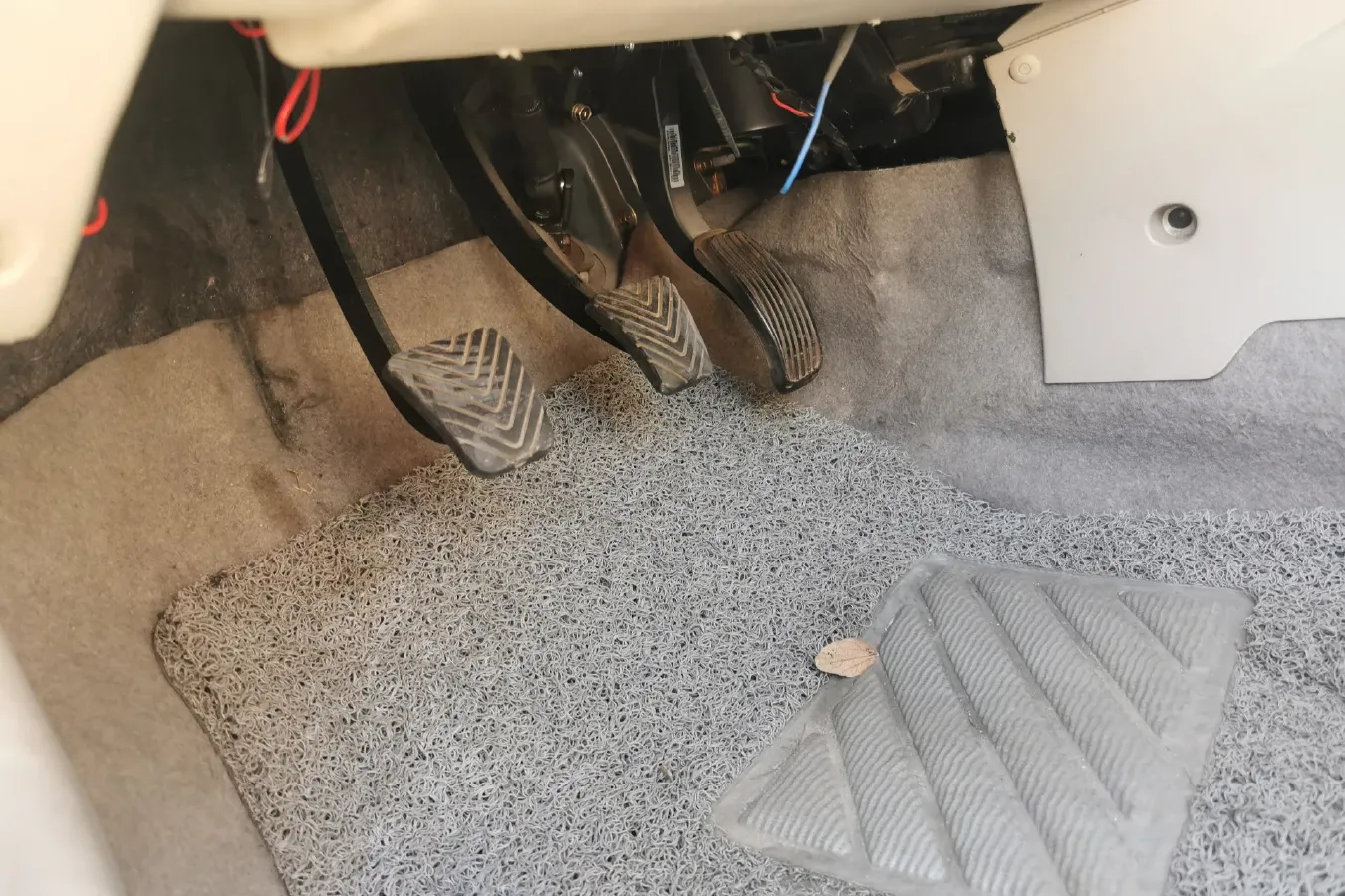 2012 Soueast V3 1.5L 120HP L4 5MT,autocango,china used car exporter,china ev exporter,chinese used car exporter,chinese used ev exporter