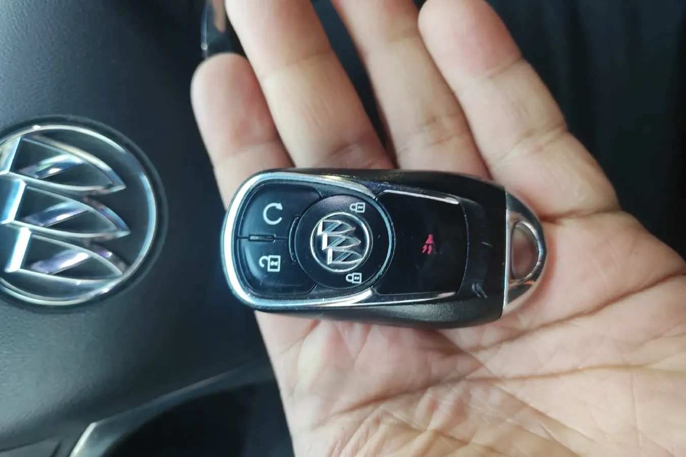 2017 Buick Velite 5 Range Extended 106HP E-CVT REEV 18KWH,autocango,china used car exporter,china ev exporter,chinese used car exporter,chinese used ev exporter