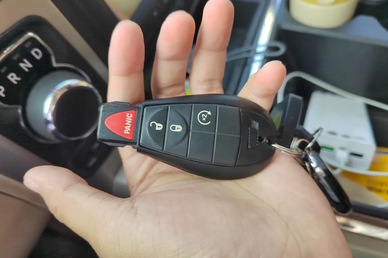 2011 RAM Trucks 5.7L 395HP V8 5AT,autocango,china used car exporter,china ev exporter,chinese used car exporter,chinese used ev exporter