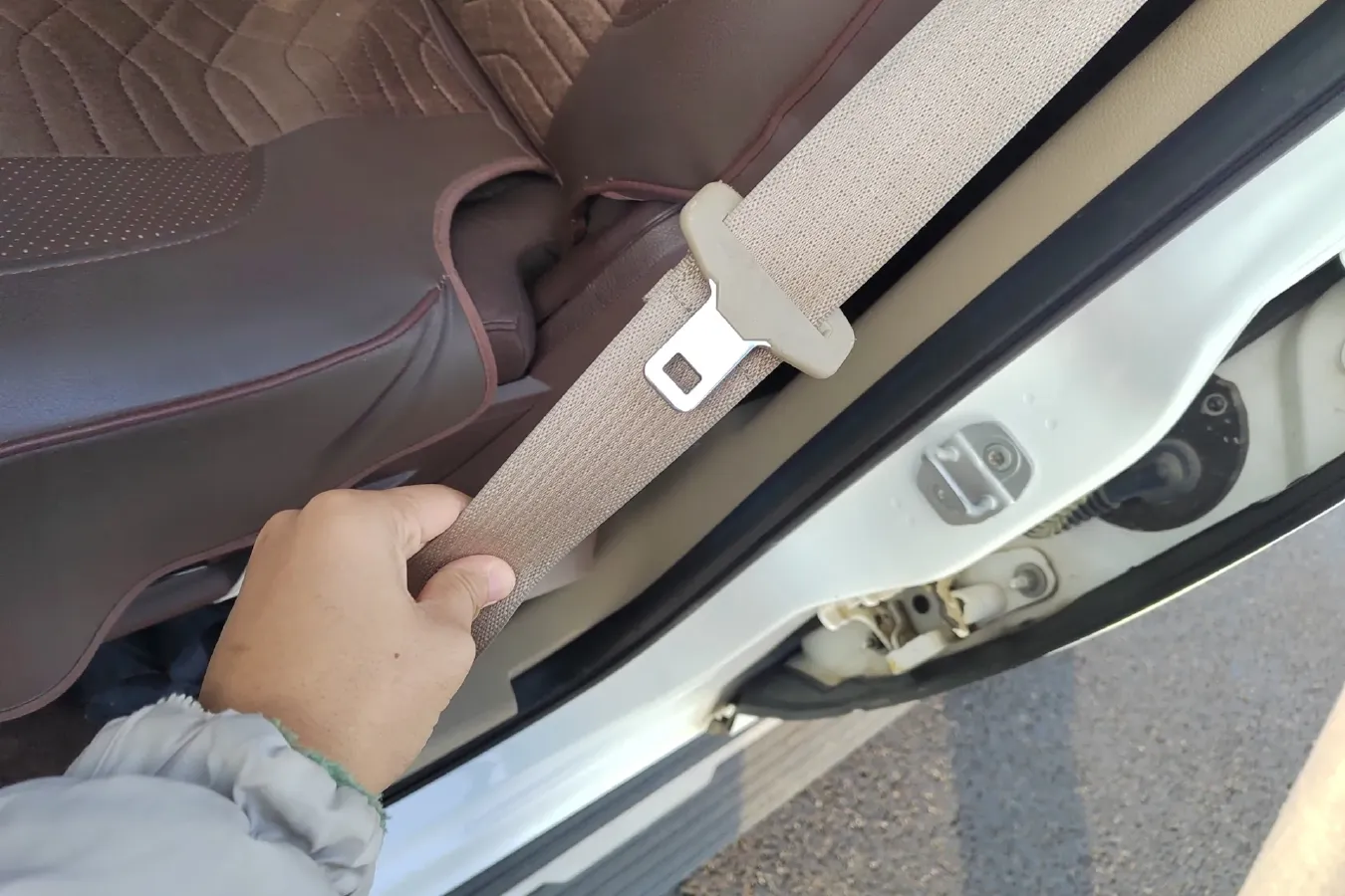 2011 RAM Trucks 5.7L 395HP V8 5AT,autocango,china used car exporter,china ev exporter,chinese used car exporter,chinese used ev exporter