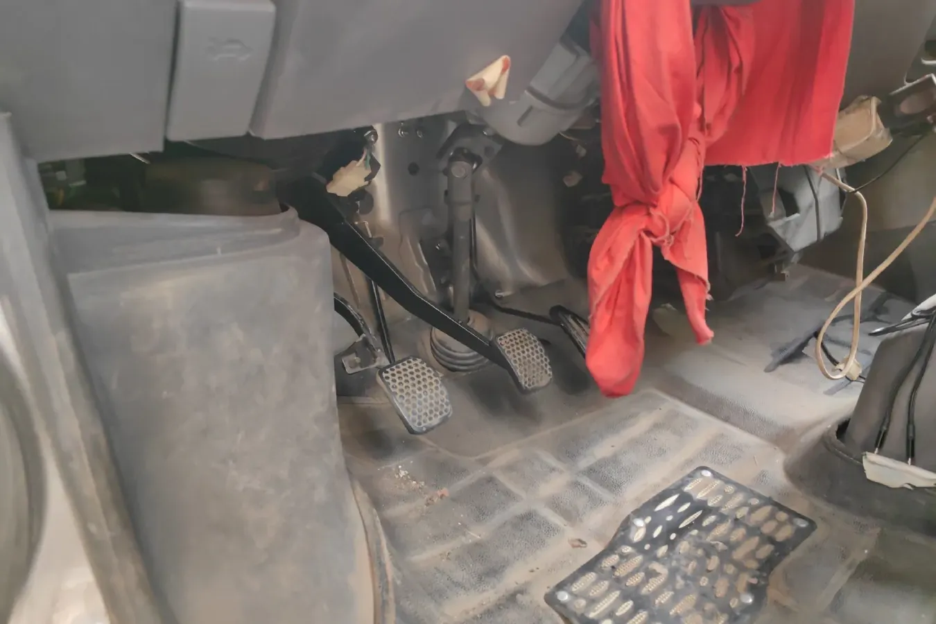 2017 ChangAn KuaYue ChangAn V3 1.2L 88HP L4 5MT,autocango,china used car exporter,china ev exporter,chinese used car exporter,chinese used ev exporter