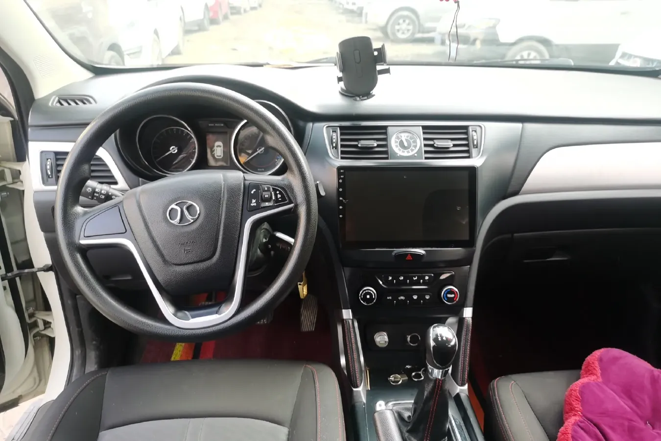 2016 BeiJing Auto Senova X55 1.5L 116HP L4 5MT,autocango,china used car exporter,china ev exporter,chinese used car exporter,chinese used ev exporter