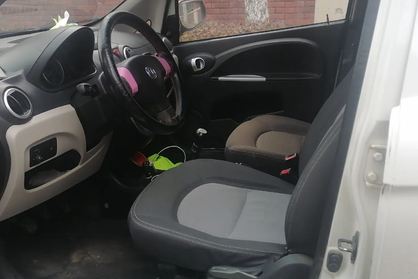 2012 ChangAn BenBen MINI 1.0L 69HP L4 5MT,autocango,china used car exporter,china ev exporter,chinese used car exporter,chinese used ev exporter