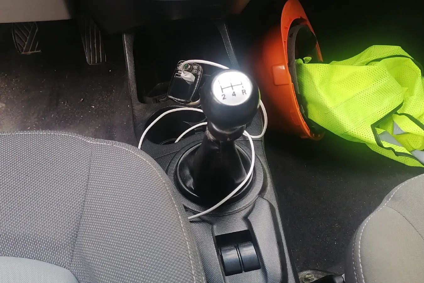 2012 ChangAn BenBen MINI 1.0L 69HP L4 5MT,autocango,china used car exporter,china ev exporter,chinese used car exporter,chinese used ev exporter