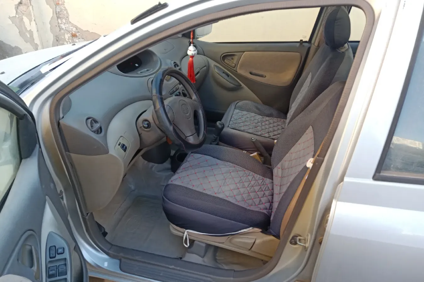 2008 FAW Vela 1.5L 102HP L4 5MT,autocango,china used car exporter,china ev exporter,chinese used car exporter,chinese used ev exporter