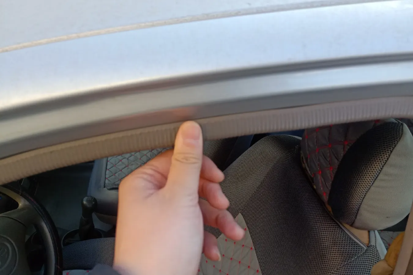 2008 FAW Vela 1.5L 102HP L4 5MT,autocango,china used car exporter,china ev exporter,chinese used car exporter,chinese used ev exporter