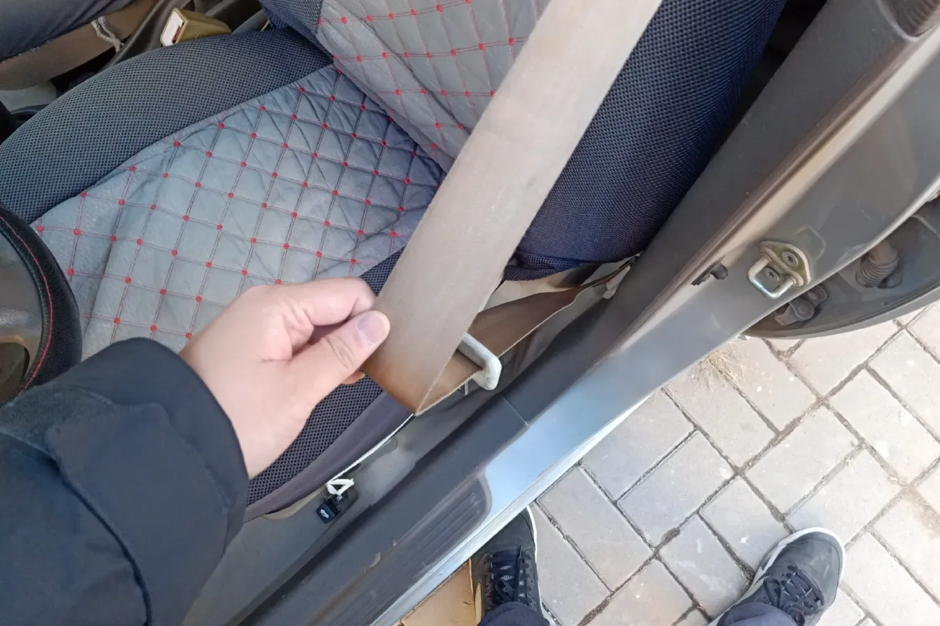 2008 FAW Vela 1.5L 102HP L4 5MT,autocango,china used car exporter,china ev exporter,chinese used car exporter,chinese used ev exporter