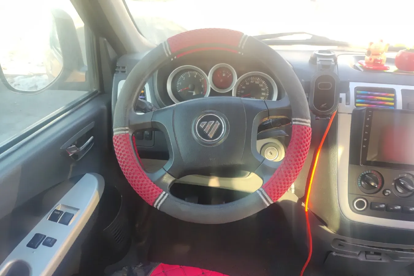 2016 Foton MP-X E 2.0L 122HP L4 5MT,autocango,china used car exporter,china ev exporter,chinese used car exporter,chinese used ev exporter