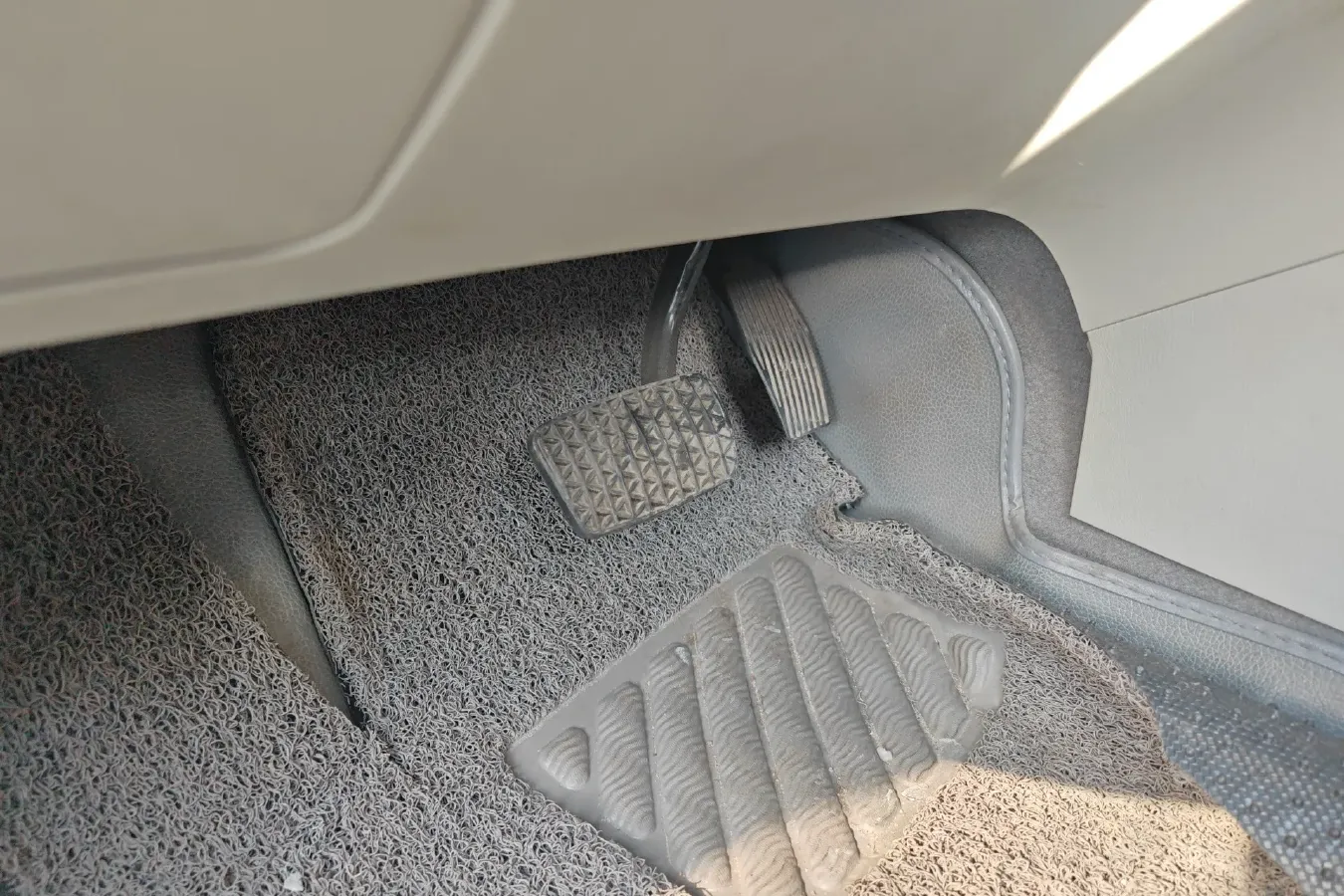 2016 BeiJing Auto Senova D50 1.5L 113HP L4 CVT,autocango,china used car exporter,china ev exporter,chinese used car exporter,chinese used ev exporter