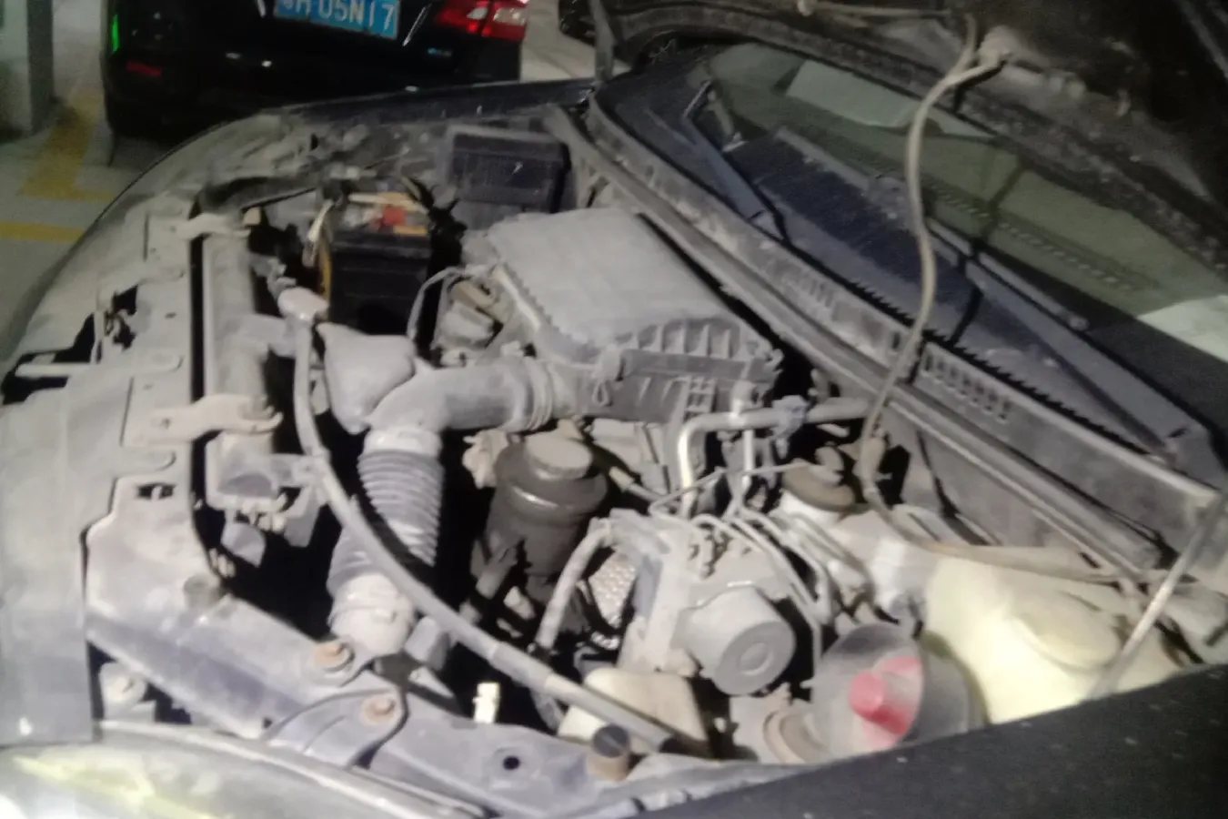 2013 FAW Senia S80 1.5L 109HP L4 5MT,autocango,china used car exporter,china ev exporter,chinese used car exporter,chinese used ev exporter