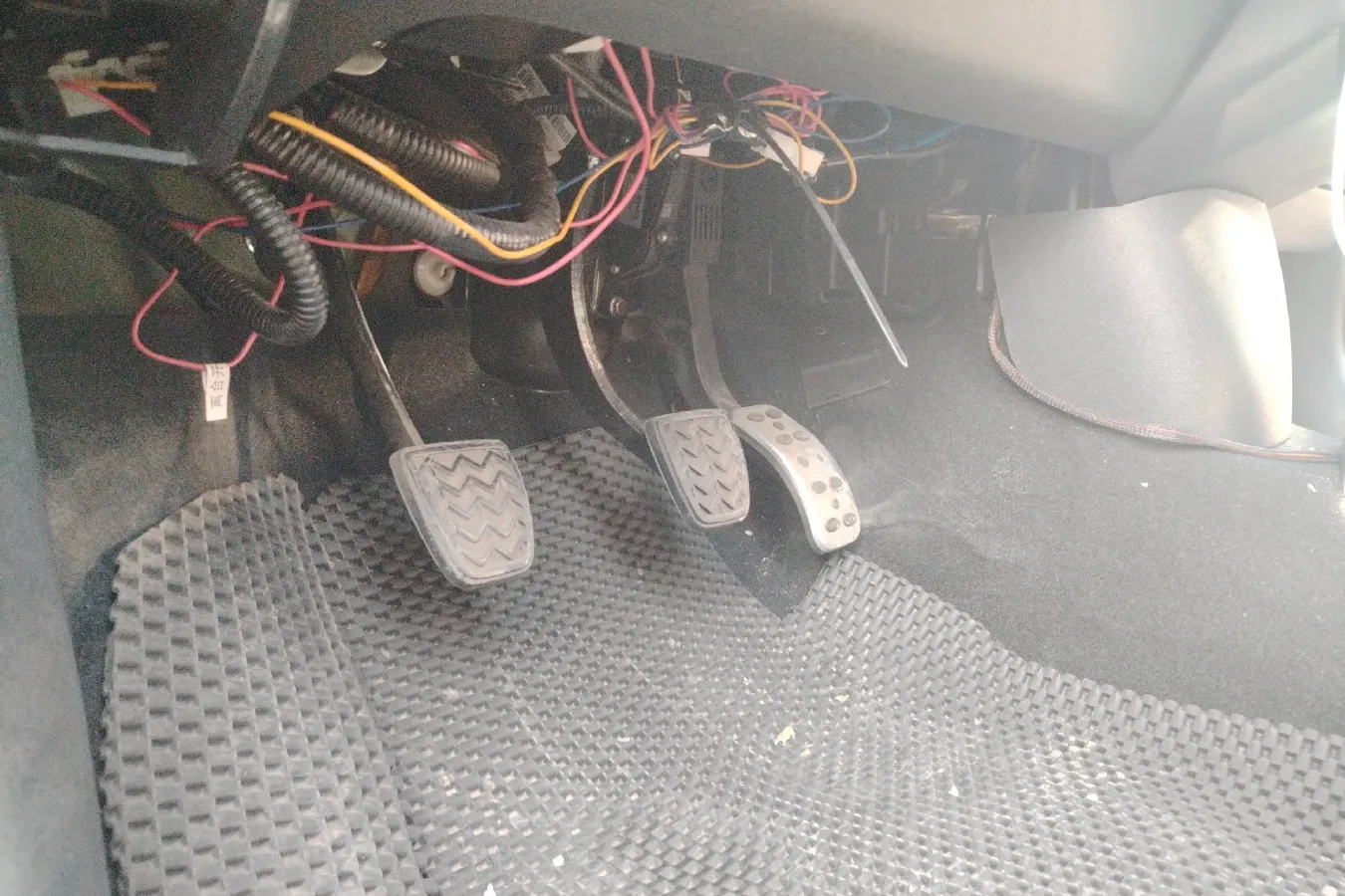 2013 Great Wall M2 1.5L 106HP L4 5MT,autocango,china used car exporter,china ev exporter,chinese used car exporter,chinese used ev exporter