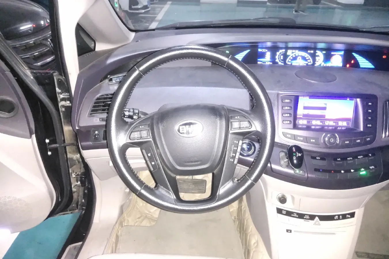 2016 BYD e6 BEV 82KWH,autocango,china used car exporter,china ev exporter,chinese used car exporter,chinese used ev exporter