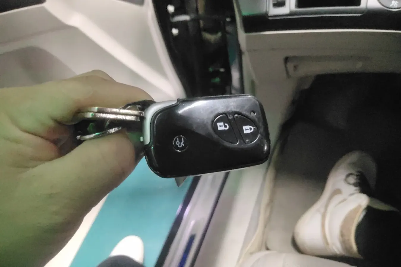 2016 BYD e6 BEV 82KWH,autocango,china used car exporter,china ev exporter,chinese used car exporter,chinese used ev exporter