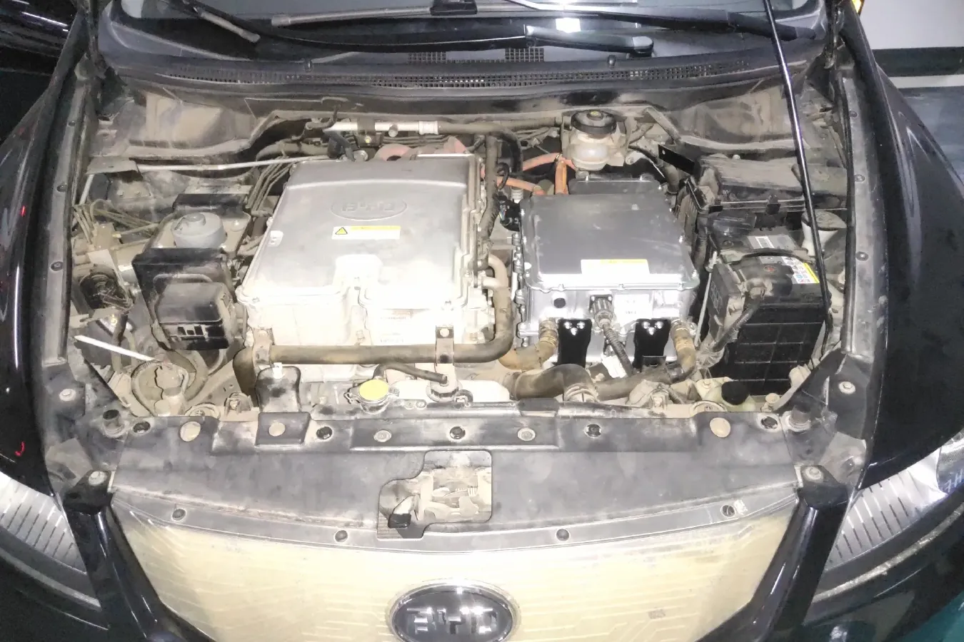 2016 BYD e6 BEV 82KWH,autocango,china used car exporter,china ev exporter,chinese used car exporter,chinese used ev exporter