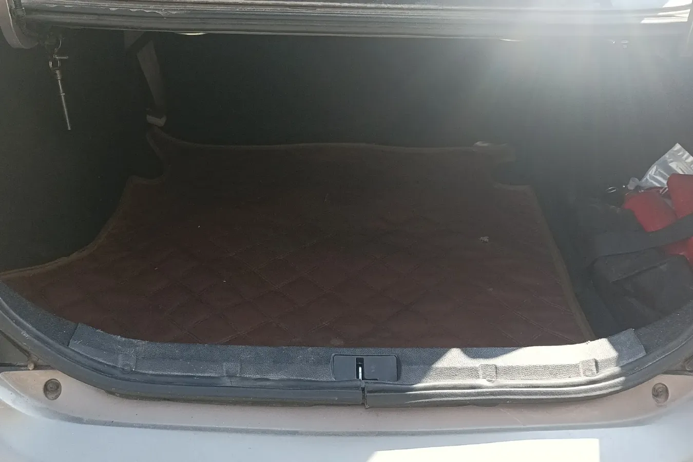 2014 LiFan 720 1.5L 109HP L4 5MT,autocango,china used car exporter,china ev exporter,chinese used car exporter,chinese used ev exporter