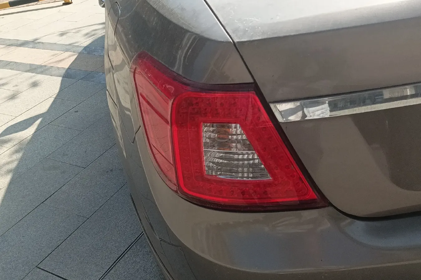 2014 LiFan 720 1.5L 109HP L4 5MT,autocango,china used car exporter,china ev exporter,chinese used car exporter,chinese used ev exporter