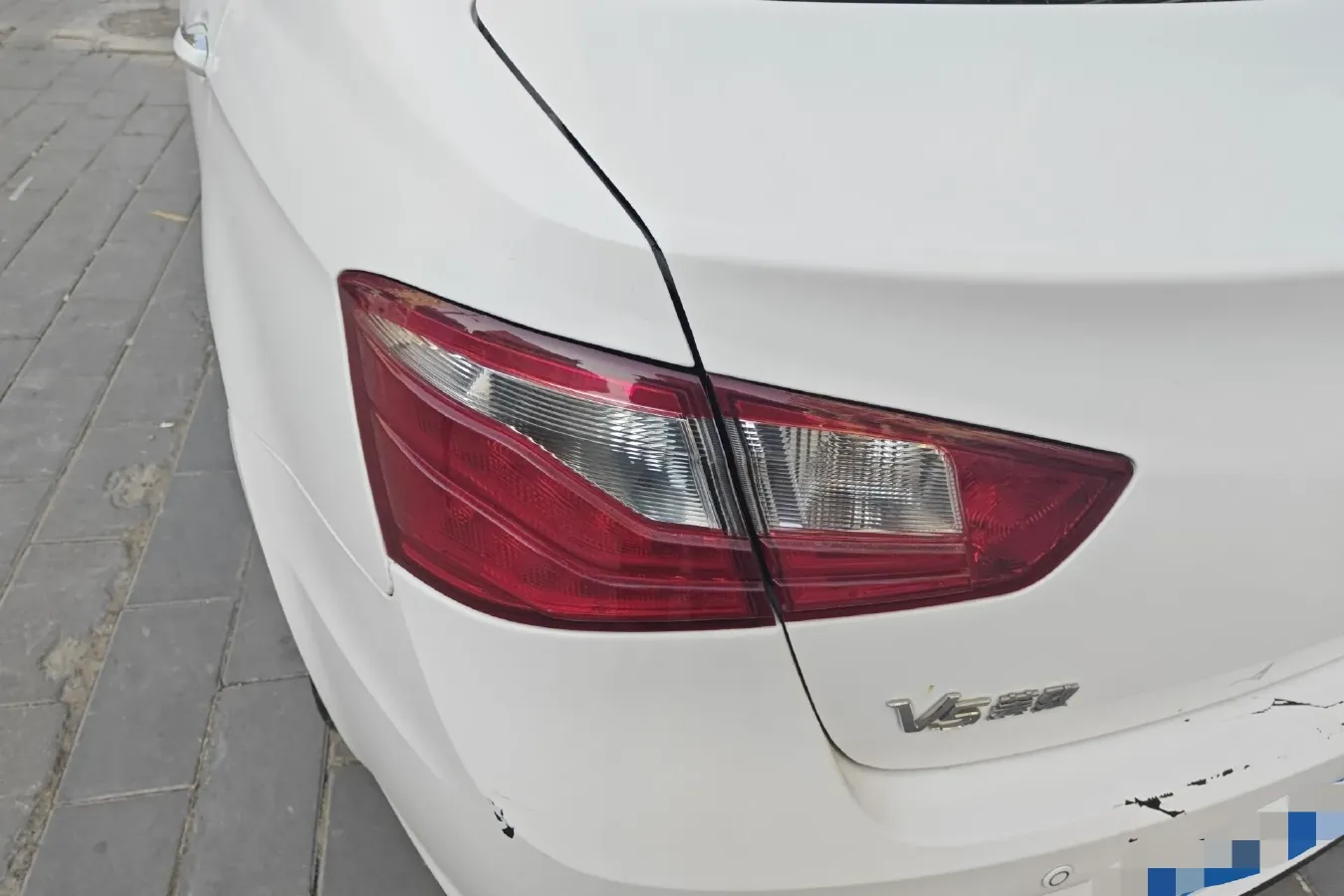 2015 Soueast V5 1.5L 120HP L4 5MT,autocango,china used car exporter,china ev exporter,chinese used car exporter,chinese used ev exporter