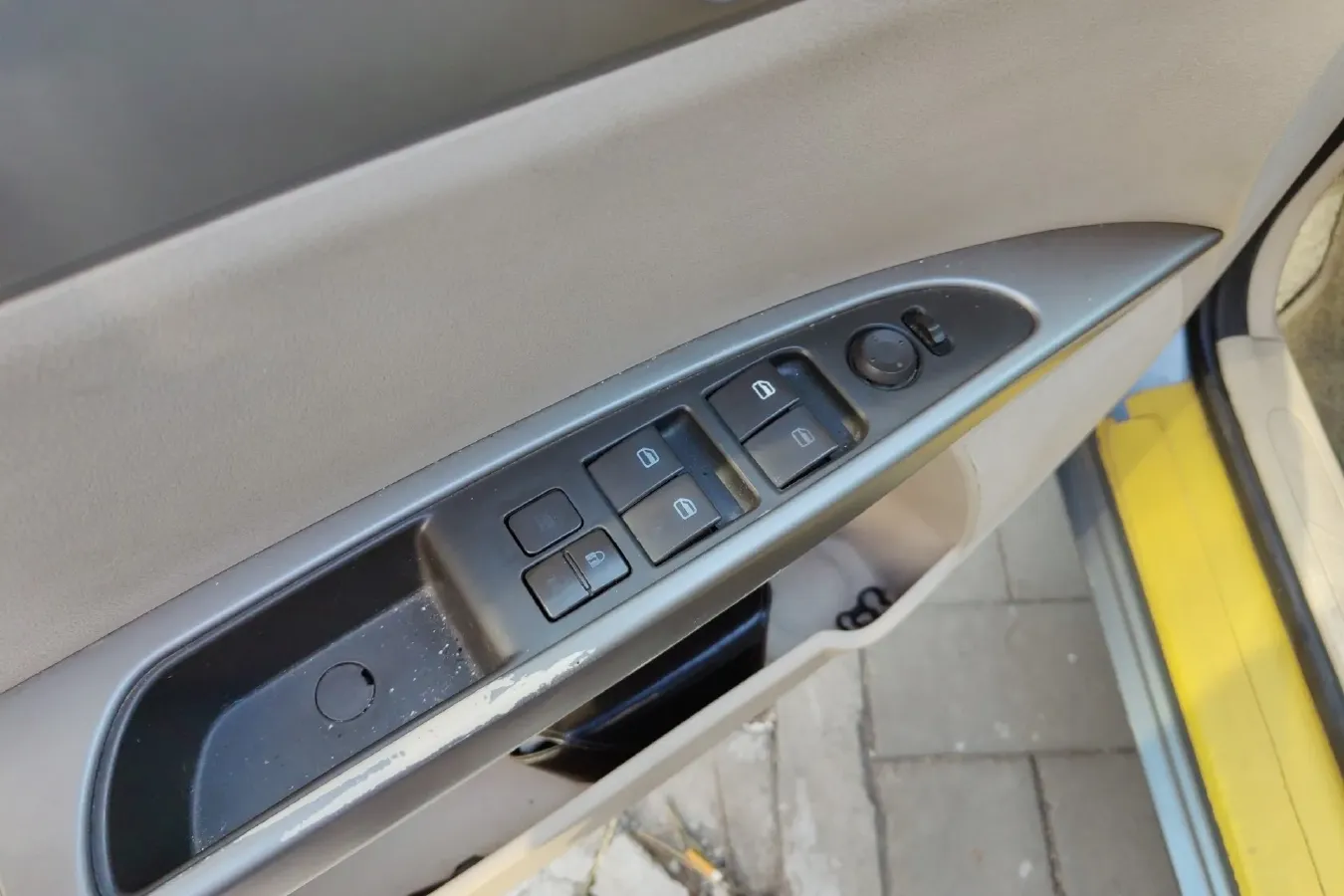 2009 DongFeng Aeolus S30 1.6L 106HP L4 5MT,autocango,china used car exporter,china ev exporter,chinese used car exporter,chinese used ev exporter