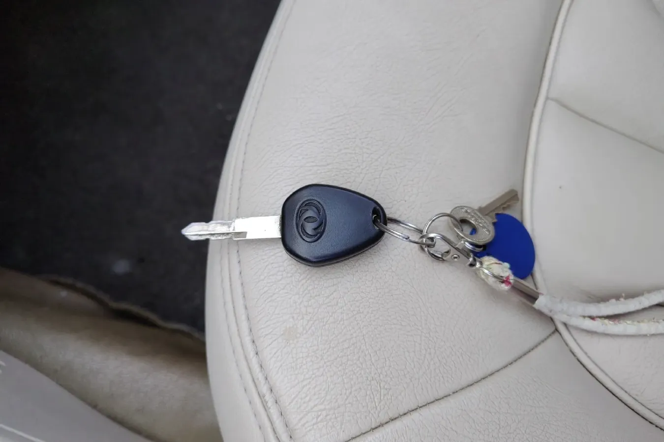 2009 DongFeng Aeolus S30 1.6L 106HP L4 5MT,autocango,china used car exporter,china ev exporter,chinese used car exporter,chinese used ev exporter