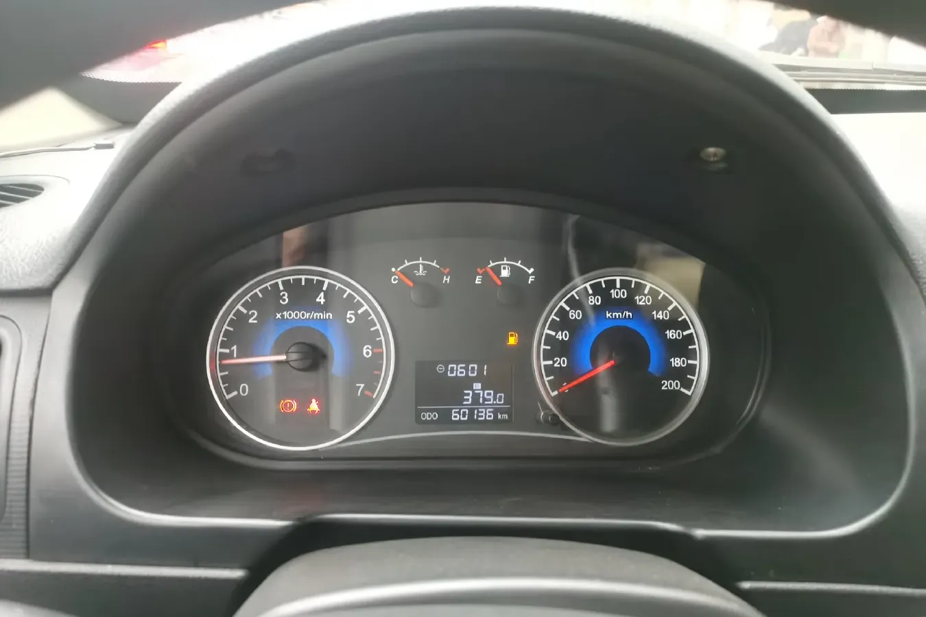 2014 DongFeng Fengon Fengon 330 1.5L 109HP L4 5MT,autocango,china used car exporter,china ev exporter,chinese used car exporter,chinese used ev exporter