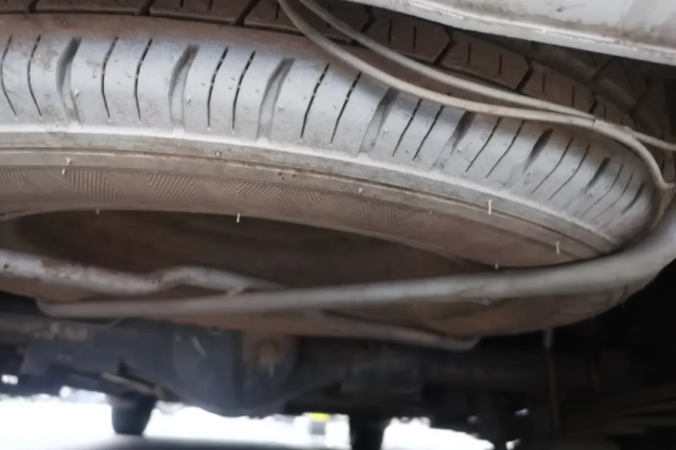 2014 DongFeng Fengon Fengon 330 1.5L 109HP L4 5MT,autocango,china used car exporter,china ev exporter,chinese used car exporter,chinese used ev exporter